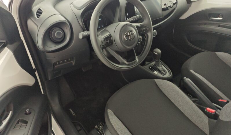 
 Toyota Aygo X 1.0 VVT-i 72 CV 5 porte Active S-CVT full									