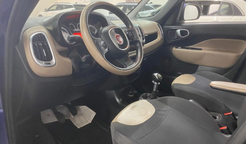 
 Fiat 500L 1.6 MJT 105 cv Lounge full									