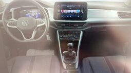 
 Volkswagen T-Roc 2.0 TDI SCR Life full									