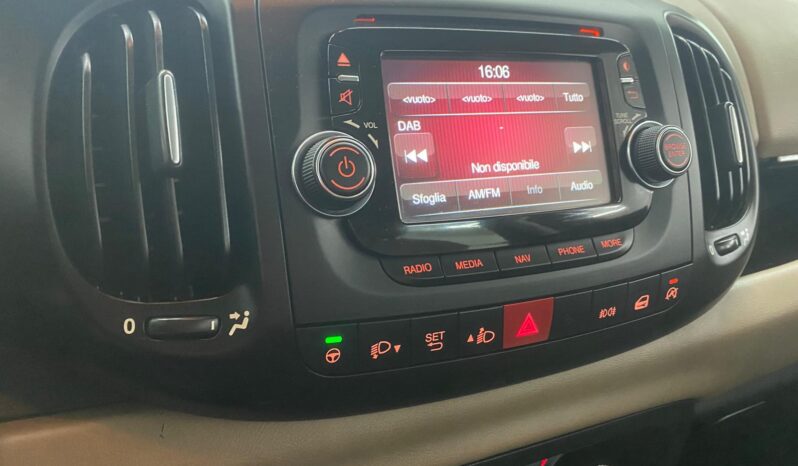 
 Fiat 500L 1.6 MJT 105 cv Lounge full									