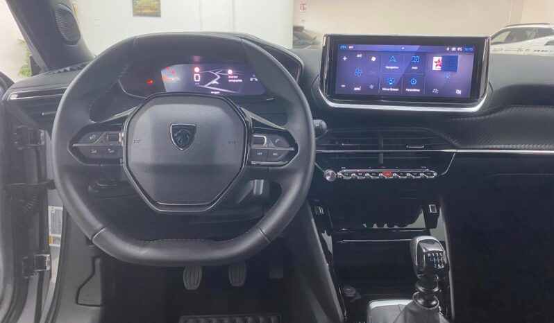 
 Peugeot 2008 PureTech 100 S&S Allure full									