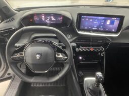 
 Peugeot 2008 PureTech 100 S&S Allure full									