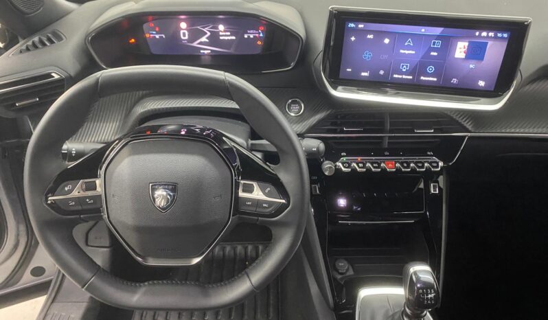 
 Peugeot 2008 PureTech 100 S&S Allure full									