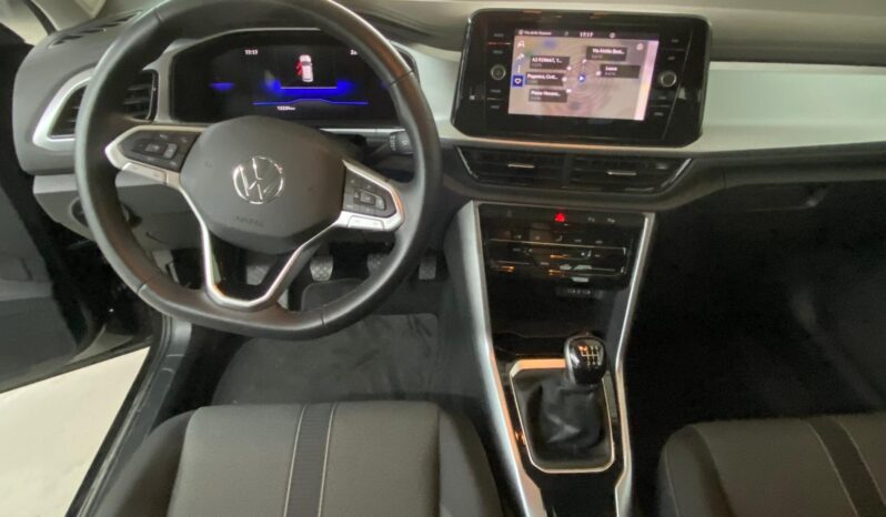 
 Volkswagen T-Roc 2.0 TDI SCR Life full									